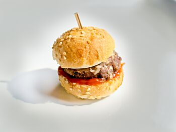 Mini Christmas Cheeseburgers with Winter Relish