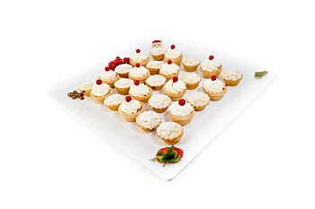 Christmas Mini Mince Pies with Cream