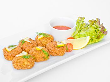 Mini Crab Cakes with Sweet Chilli