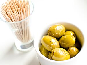 Nut Free, Vegan & Gluten Free Marinated Green Olives